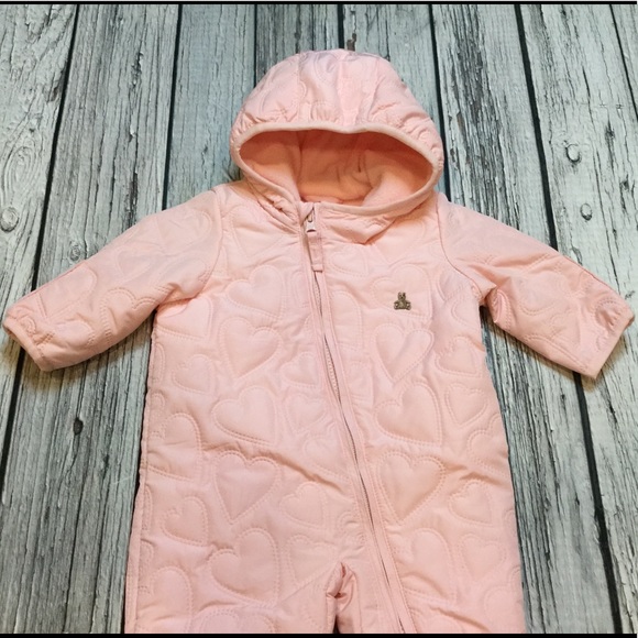 Gap 0-3 Month Pink quilted Heart snowsuit Coat - Picture 2 of 5